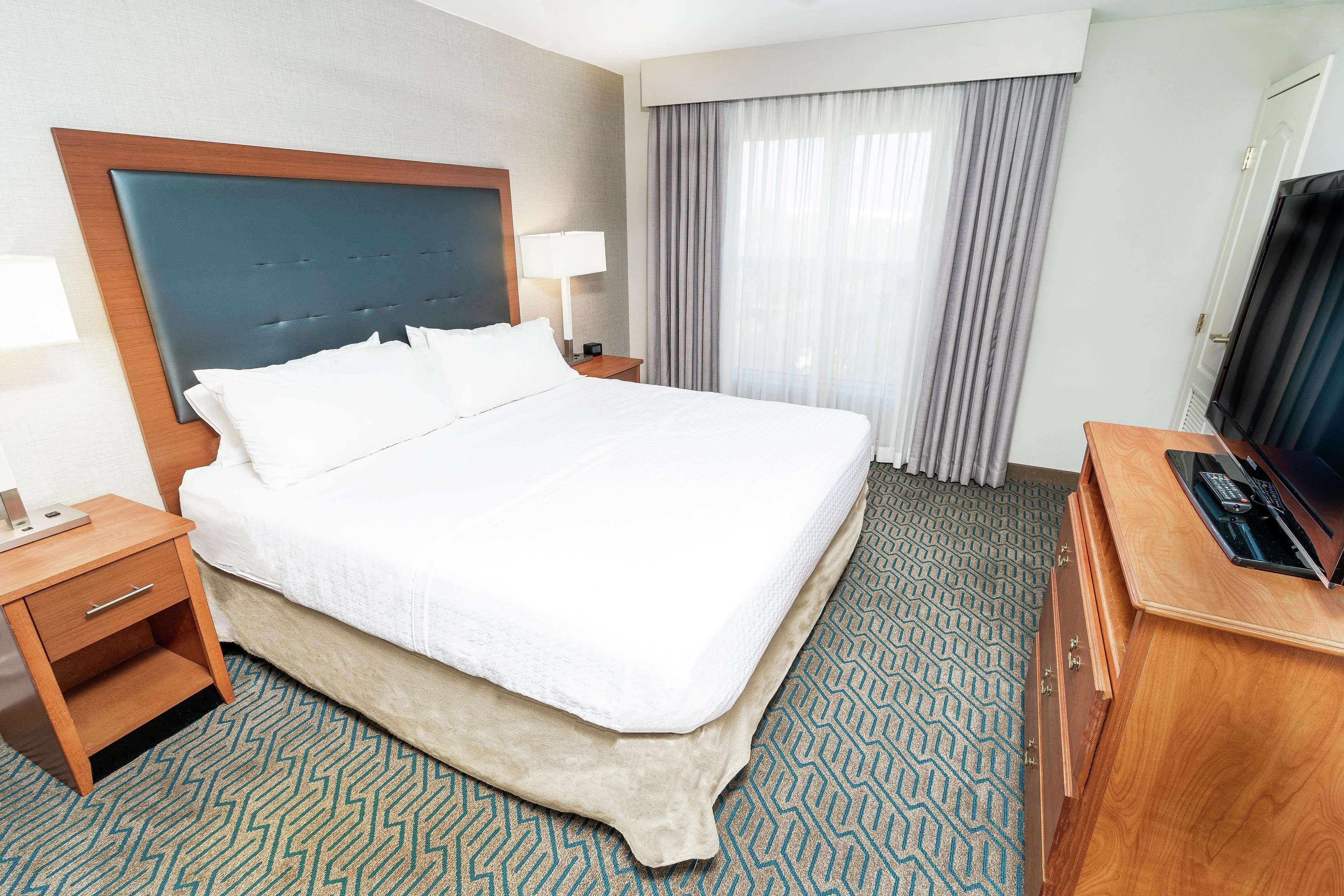 Homewood Suites By Hilton Ontario Rancho Cucamonga Exterior photo